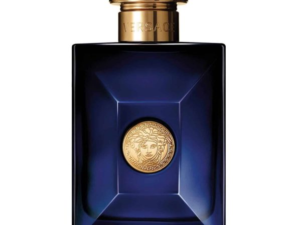 عطر ديلان بلو من فيرساتشي: أكثر 10 عطور مطلوبة للرجال